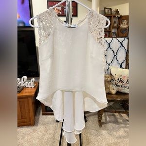Dress The Population high-low blouse